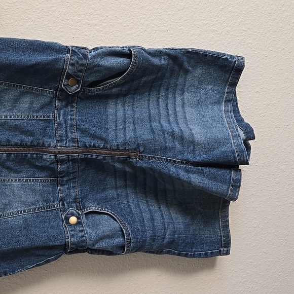 Denim Short Sleeve Jumpsuit - Picture 2 of 10